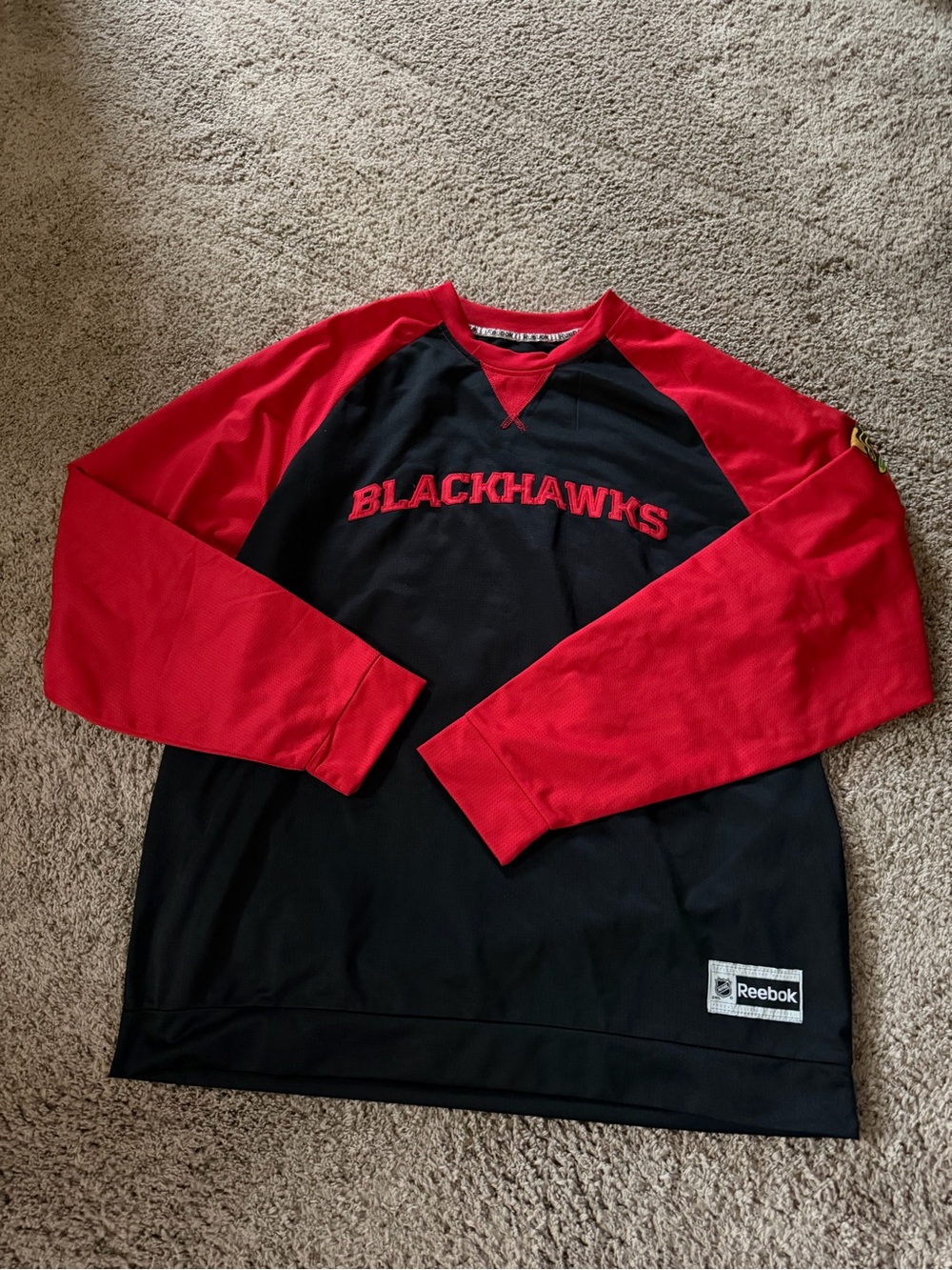 Reebok Blackhawks Men’s Black and Red Long Sleeve